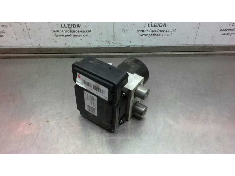Recambio de abs para nissan cabstar 35.15 referencia OEM IAM 47660LC40B  