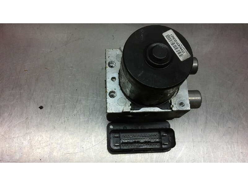 Recambio de abs para nissan cabstar 35.15 referencia OEM IAM 47660LC40B  
