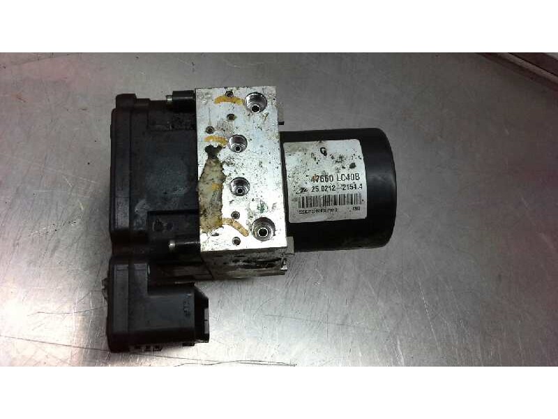 Recambio de abs para nissan cabstar 35.15 referencia OEM IAM 47660LC40B  