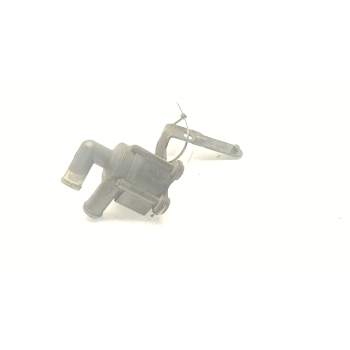 Recambio de bomba agua electrica para volkswagen caddy iv monospace (sab, saj) 2.0 tdi referencia OEM IAM 5N0965561  