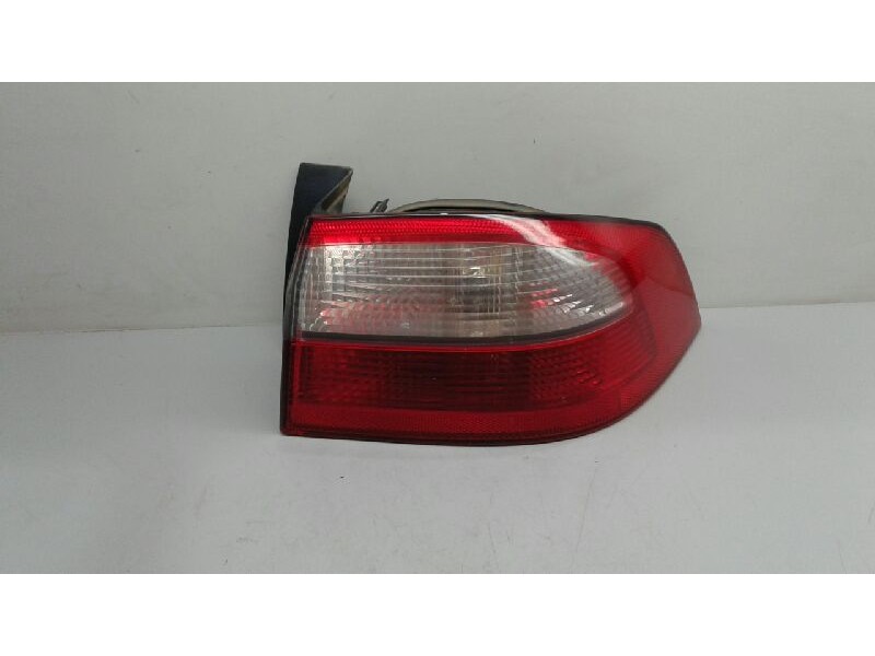 Recambio de piloto trasero derecho para renault laguna ii (bg0) authentique referencia OEM IAM 8200002474  