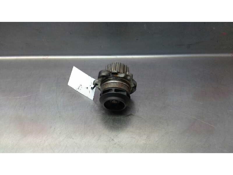 Recambio de bomba agua para volkswagen golf iv berlina (1j1) 1.9 tdi referencia OEM IAM   