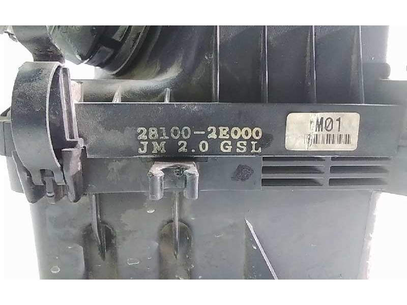 Recambio de caja filtro de aire para hyundai tucson (jm) 2,0 classic 4x2 referencia OEM IAM 281002E000  