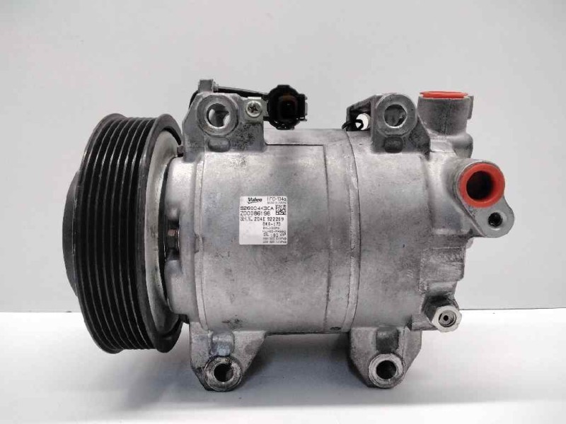 Recambio de compresor aire acondicionado para nissan cabstar 45.14 referencia OEM IAM 926004X30A  