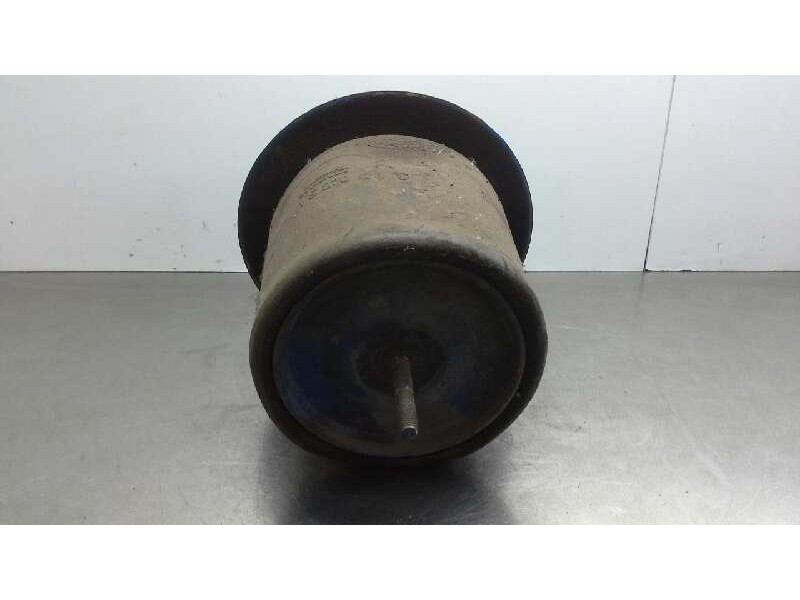 Recambio de suspension neumatica para iveco eurostar ld440e42t referencia OEM IAM   