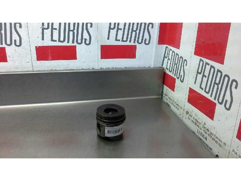 Recambio de piston para renault scenic ii luxe privilege referencia OEM IAM   