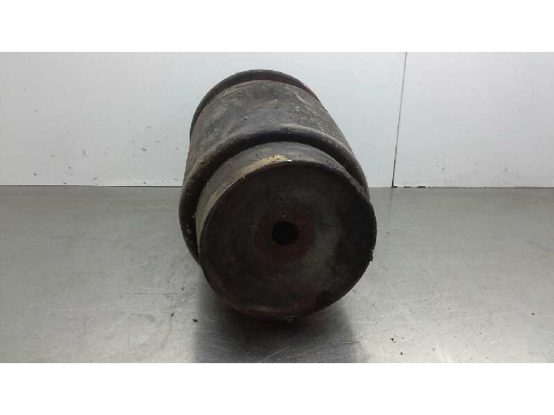 Recambio de suspension neumatica para iveco eurostar ld440e42t referencia OEM IAM   