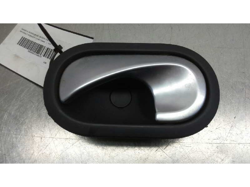 Recambio de maneta interior delantera izquierda para renault scenic ii 1.5 dci diesel referencia OEM IAM   