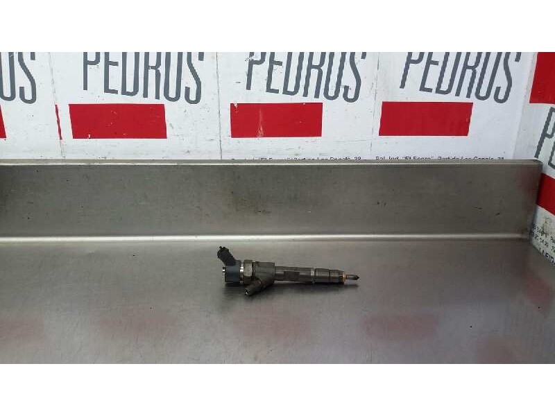 Recambio de inyector para renault scenic ii luxe privilege referencia OEM IAM 044510110B  