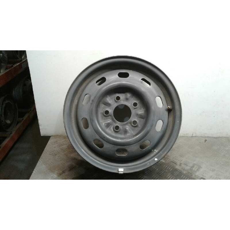 Recambio de llanta hierro para kia carnival ii 2.9 cdri ex referencia OEM IAM 15PULGADAS5TORNILLOS  