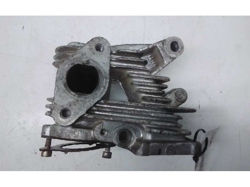 Recambio de soporte valvula egr para renault scenic ii luxe privilege referencia OEM IAM   