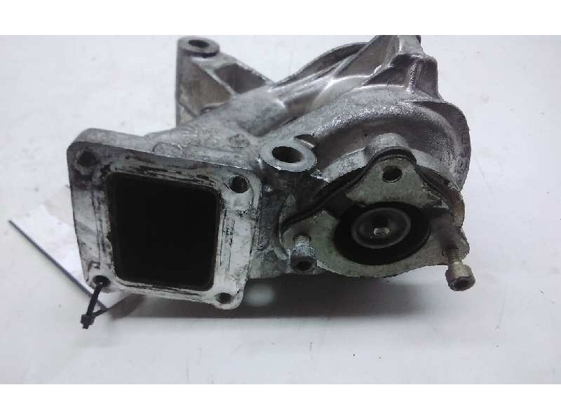 Recambio de soporte valvula egr para renault scenic ii luxe privilege referencia OEM IAM   