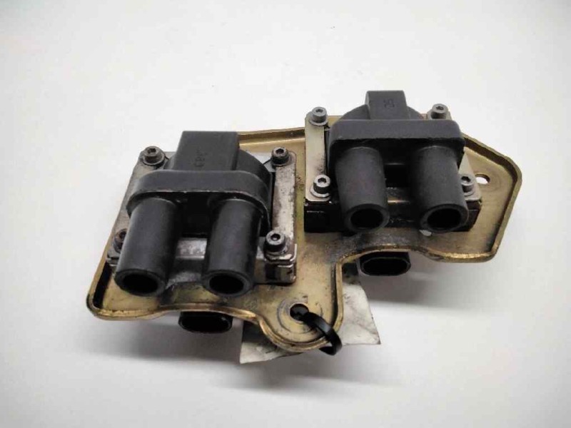 Recambio de delco para fiat panda 1.1 referencia OEM IAM 0040100283  