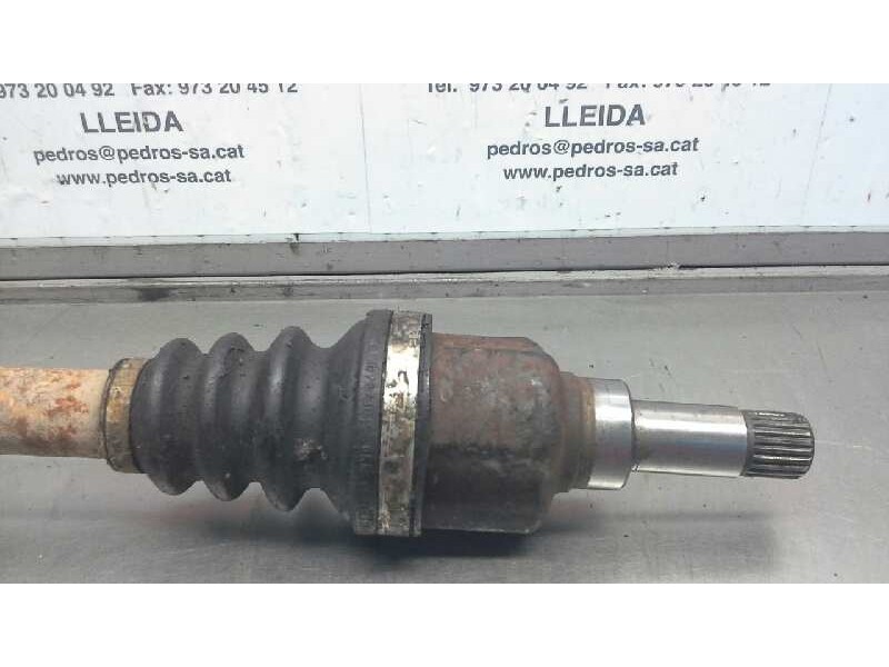 Recambio de transmision delantera izquierda para peugeot 206 berlina 1.4 hdi referencia OEM IAM 9638753280  