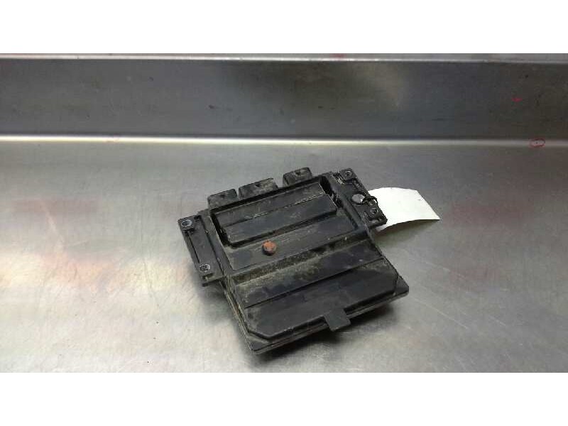 Recambio de centralita motor uce para renault megane ii berlina 5p confort dynamique referencia OEM IAM 8200334419 357 820037415