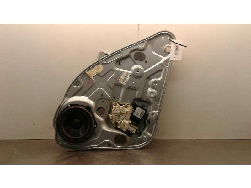 Recambio de elevalunas trasero izquierdo para ford focus turnier (cb4) trend referencia OEM IAM LH994762104  