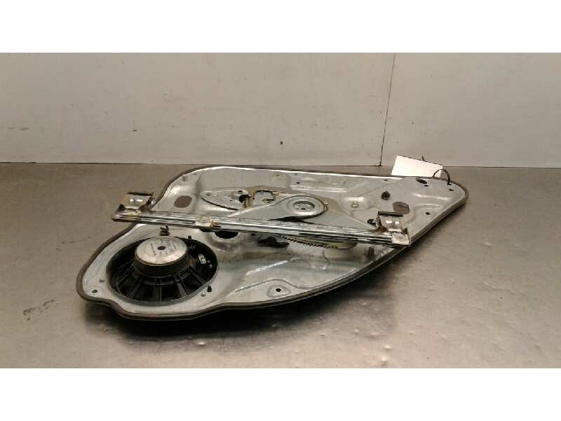 Recambio de elevalunas trasero izquierdo para ford focus turnier (cb4) trend referencia OEM IAM LH994762104  