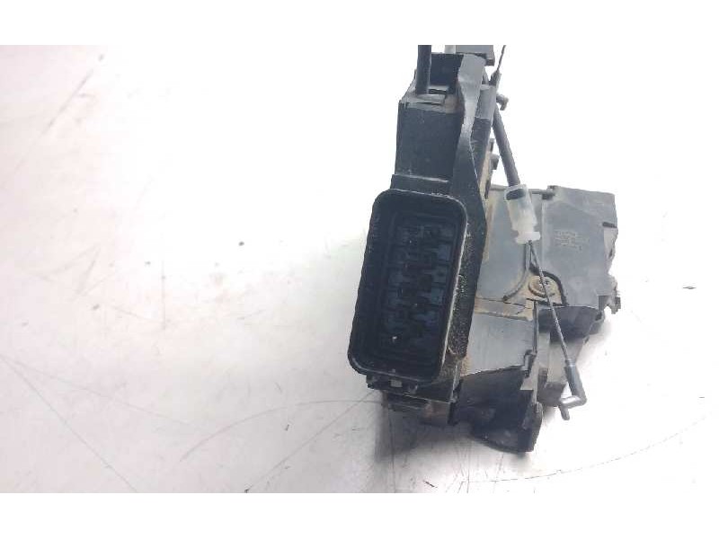 Recambio de cerradura puerta trasera izquierda para mazda 3 berlina (bk) 1.6 vvt active referencia OEM IAM 3N6AA2613BP  