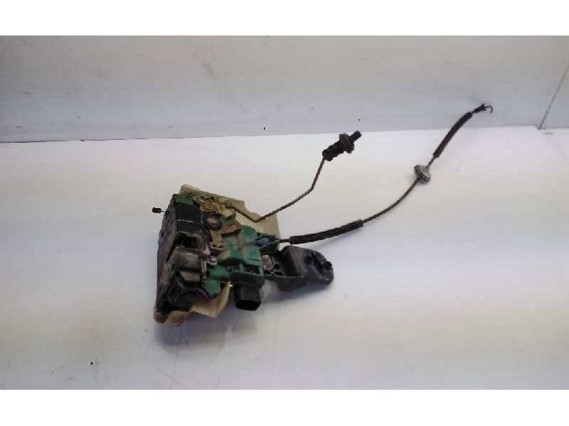 Recambio de cerradura puerta delantera izquierda para volkswagen passat berlina (3b3) advance referencia OEM IAM 3B0885737EFKZ  