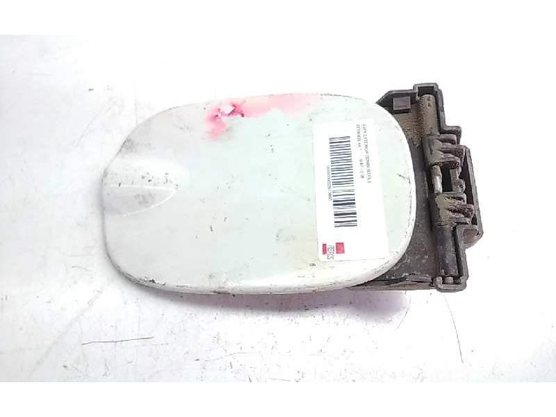 Recambio de tapa exterior combustible para citroën ax referencia OEM IAM 9605581610  
