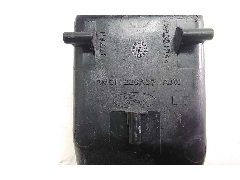 Recambio de mando elevalunas trasero izquierdo para ford focus turnier (cb4) trend referencia OEM IAM 3M51226A37  