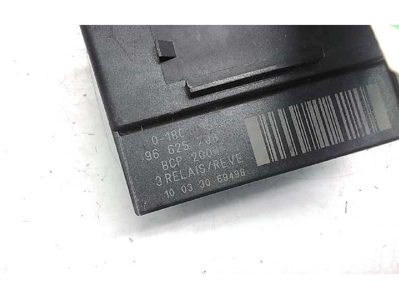 Recambio de caja precalentamiento para peugeot 3008 confort referencia OEM IAM 9662570880  