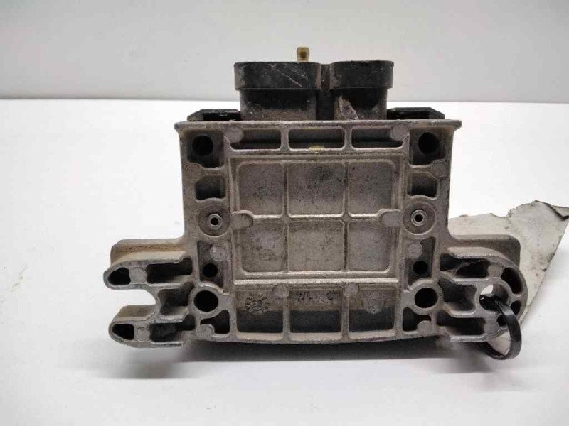 Recambio de bobina encendido para renault 19 (b/c/l53) referencia OEM IAM 7700860482  