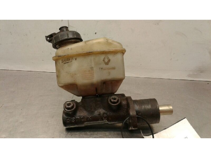 Recambio de bomba freno para renault rapid/express (f40) 1.6 d familiar (f404) referencia OEM IAM 7700720471  