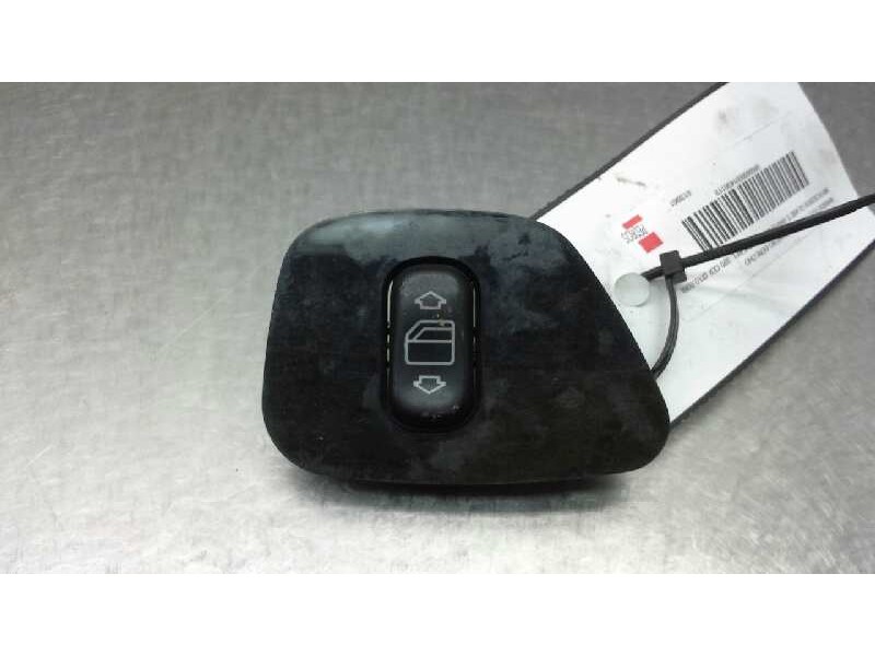 Recambio de mando elevalunas trasero derecho para mercedes clase e (w210) berlina diesel 320 cdi (210.026) referencia OEM IAM 21