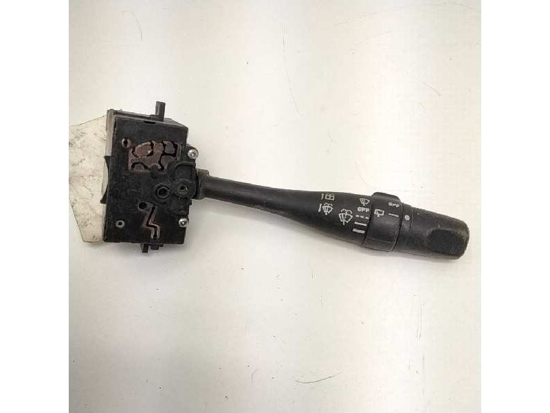 Recambio de mando limpia para nissan terrano/terrano.ii (r20) 2.7 turbodiesel referencia OEM IAM 36928D18A0  