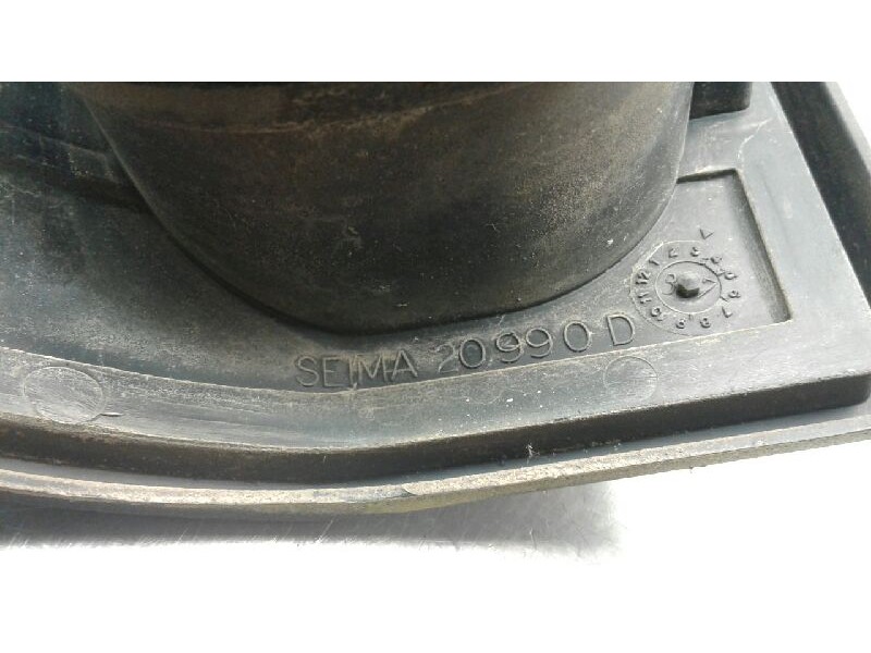 Recambio de piloto trasero derecho para renault rapid/express (f40) 1.6 d familiar (f404) referencia OEM IAM 20990D  