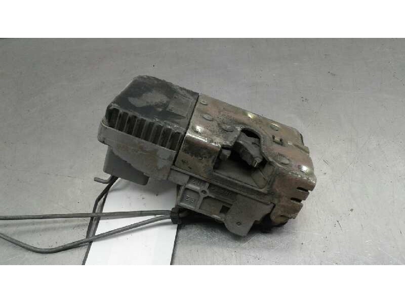 Recambio de cerradura puerta delantera derecha para peugeot 206 berlina xs clim referencia OEM IAM 9136J1  