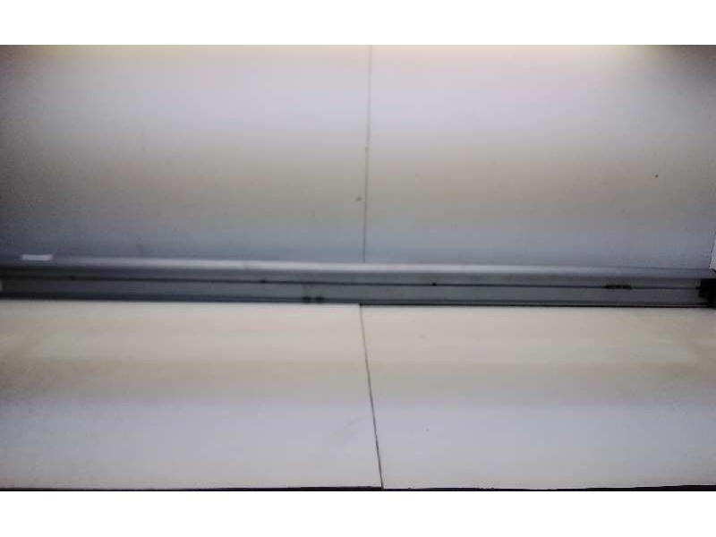 Recambio de talonera derecha para land rover range rover referencia OEM IAM   