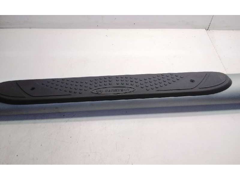 Recambio de talonera derecha para land rover range rover referencia OEM IAM   