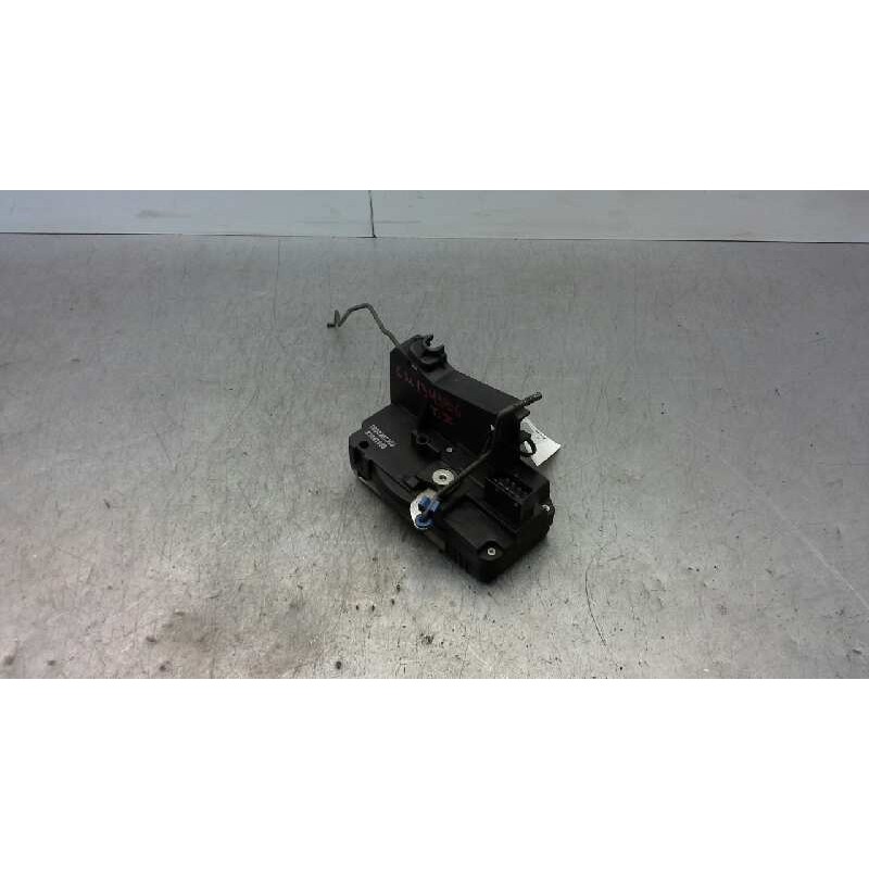 Recambio de cerradura maletero / porton para renault trafic combi (ab 4.01) generation privilege  combi corto referencia OEM IAM