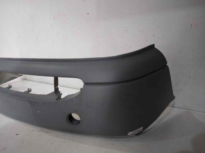 Recambio de paragolpes delantero para ford fiesta berlina (dx) referencia OEM IAM   