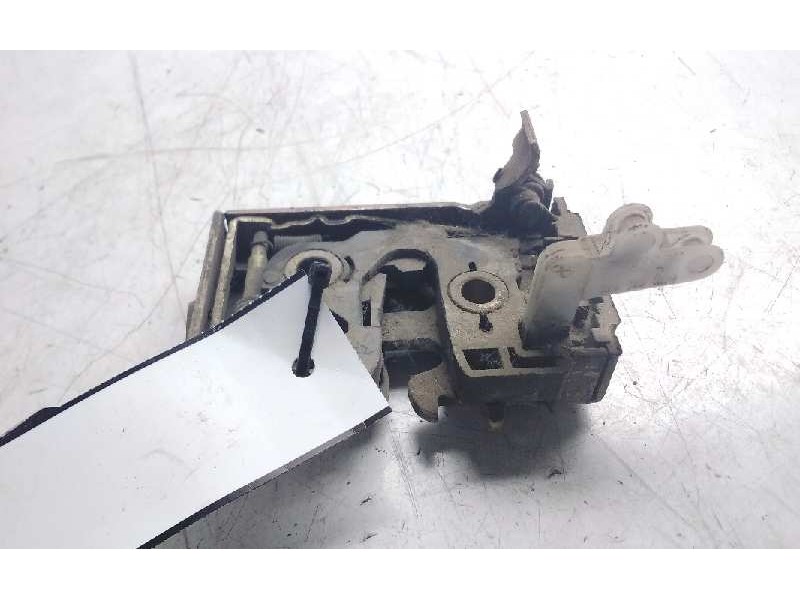 Recambio de cerradura puerta trasera derecha para volkswagen passat berlina (3b3) edition referencia OEM IAM 357837016  