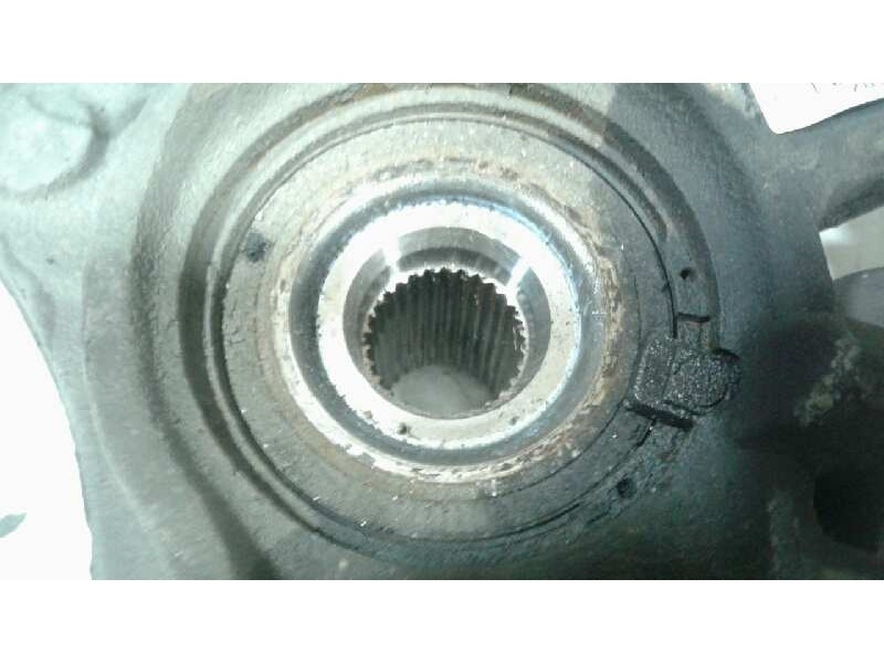 Recambio de mangueta delantera izquierda para peugeot 407 sport referencia OEM IAM 016P8  