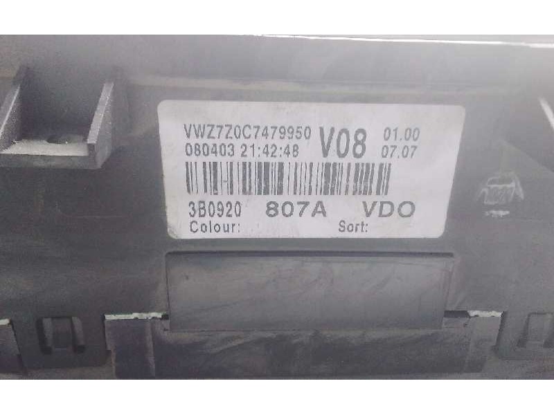 Recambio de cuadro instrumentos para volkswagen passat berlina (3b3) edition referencia OEM IAM 3B0920807A  