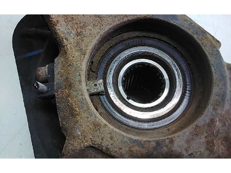 Recambio de mangueta delantera izquierda para fiat doblo ii cargo (263) furgón base referencia OEM IAM   