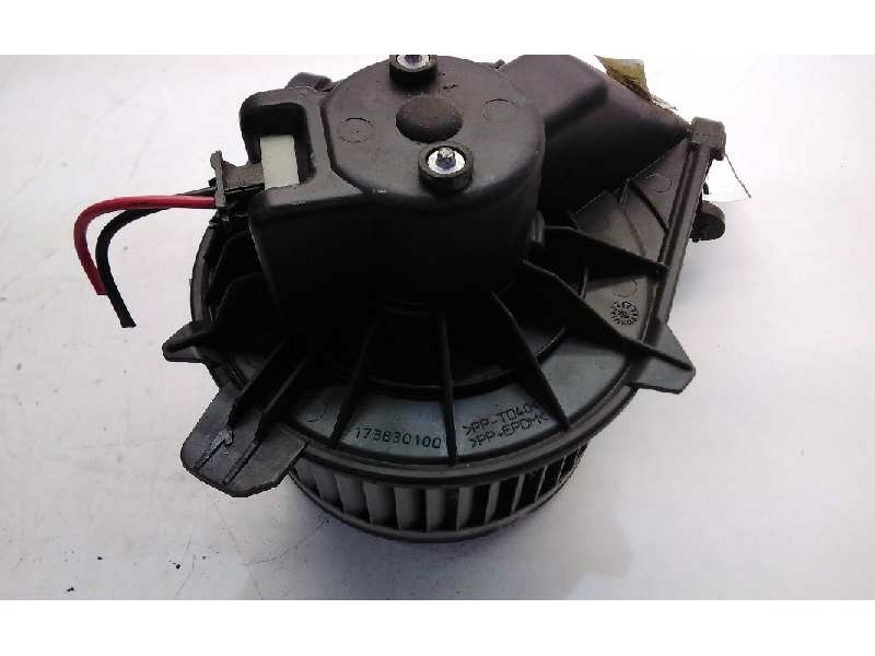 Recambio de motor calefaccion para renault kangoo profesional referencia OEM IAM 17383100  