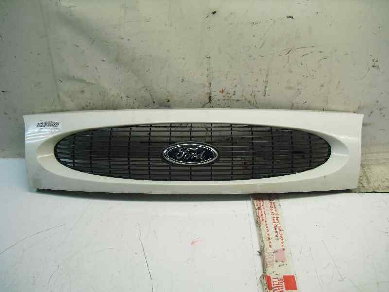 Recambio de rejilla delantera para ford fiesta berlina 1.8 diesel cat referencia OEM IAM   