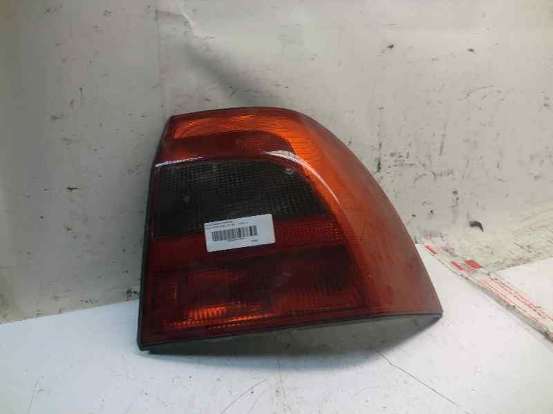 Recambio de piloto trasero derecho para opel vectra b berlina 1.8 16v cat referencia OEM IAM   