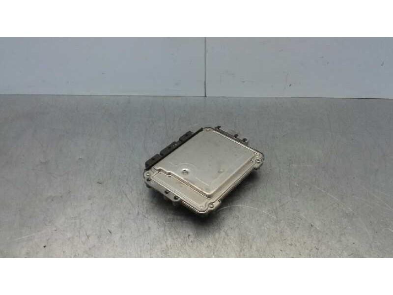 Recambio de centralita motor uce para renault scenic ii 1.9 dci diesel referencia OEM IAM 0281011776 270 