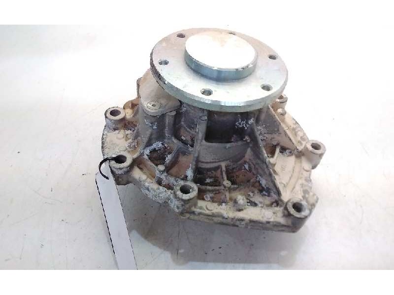 Recambio de bomba agua para man tgx 18.xxx referencia OEM IAM 158005801  