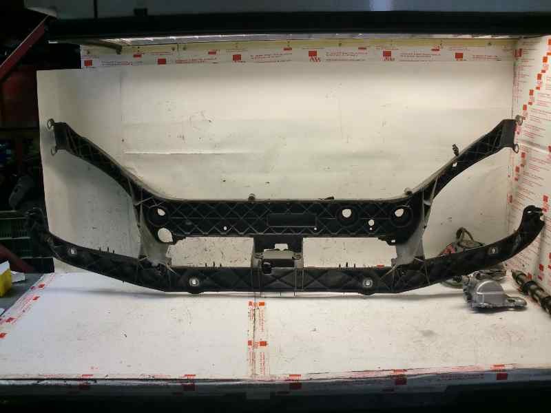 Recambio de travesaño superior para ford focus berlina (cak) 1.8 tddi turbodiesel cat referencia OEM IAM   