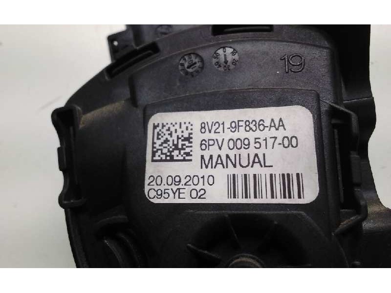 Recambio de pedal acelerador para ford fiesta (cb1) ambiente referencia OEM IAM 8V219F836AA  