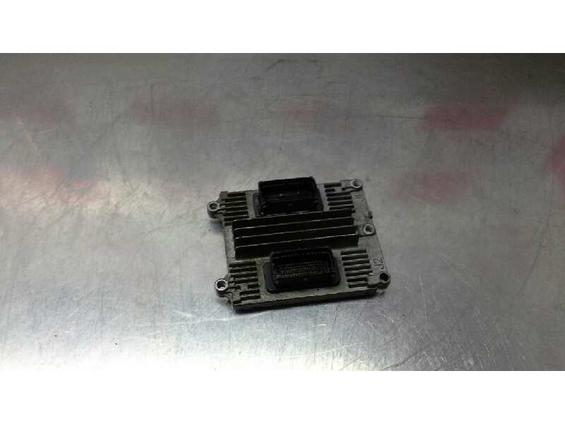 Recambio de centralita motor uce para opel vectra b berlina 2.2 16v cat (z 22 se) referencia OEM IAM  164 