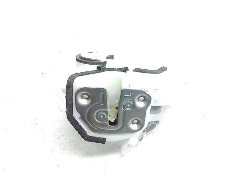 Recambio de cerradura puerta trasera izquierda para mazda cx-3 referencia OEM IAM 8E15F0308  