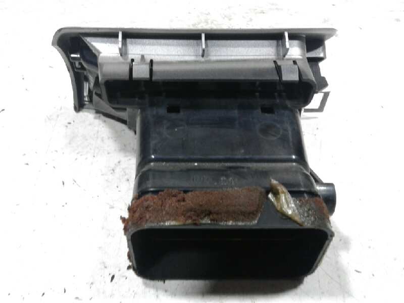 Recambio de aireador derecho para peugeot 407 sport referencia OEM IAM 9644589377  